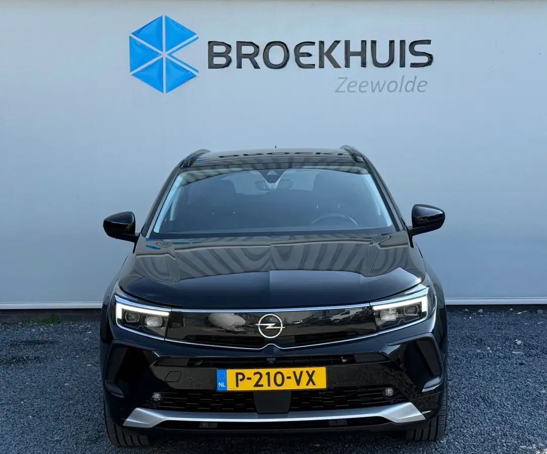 1.6 Turbo Plug-In Hybrid Ultimate 180PK | ADAPTIVE CRUISE CONTROL| ALCANTARA BEKLEDING| KEYLESS ENTRY&START| 360 CAMERA