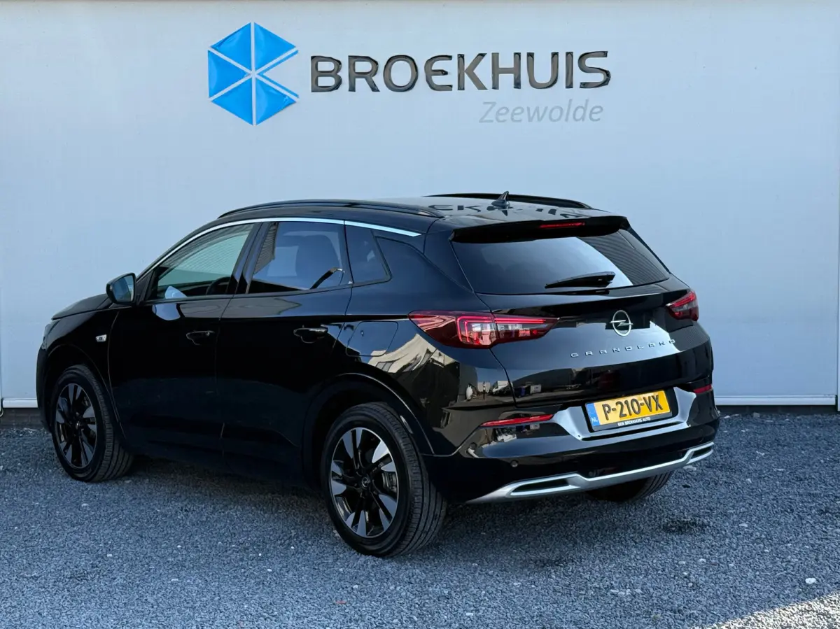 1.6 Turbo Plug-In Hybrid Ultimate 180PK | ADAPTIVE CRUISE CONTROL| ALCANTARA BEKLEDING| KEYLESS ENTRY&START| 360 CAMERA