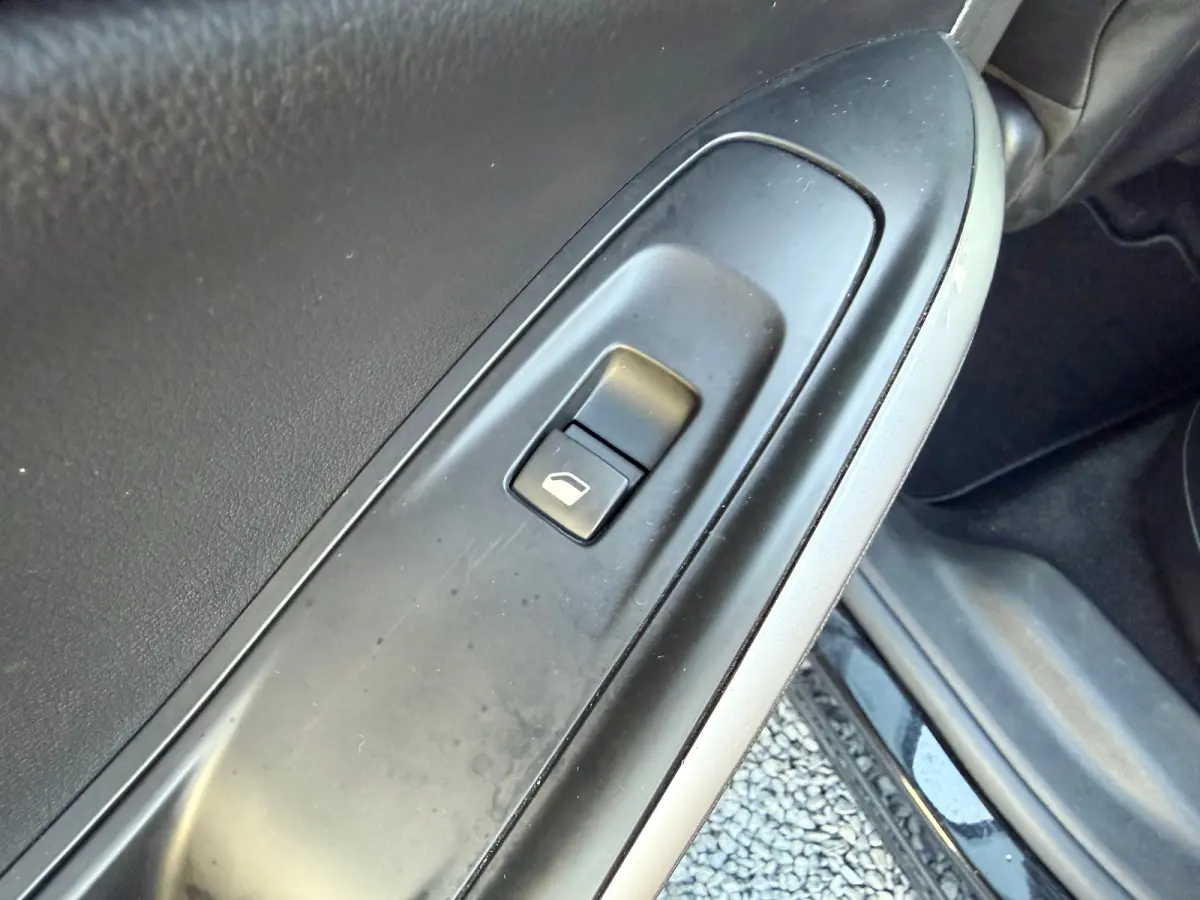 1.6 Turbo Plug-In Hybrid Ultimate 180PK | ADAPTIVE CRUISE CONTROL| ALCANTARA BEKLEDING| KEYLESS ENTRY&START| 360 CAMERA