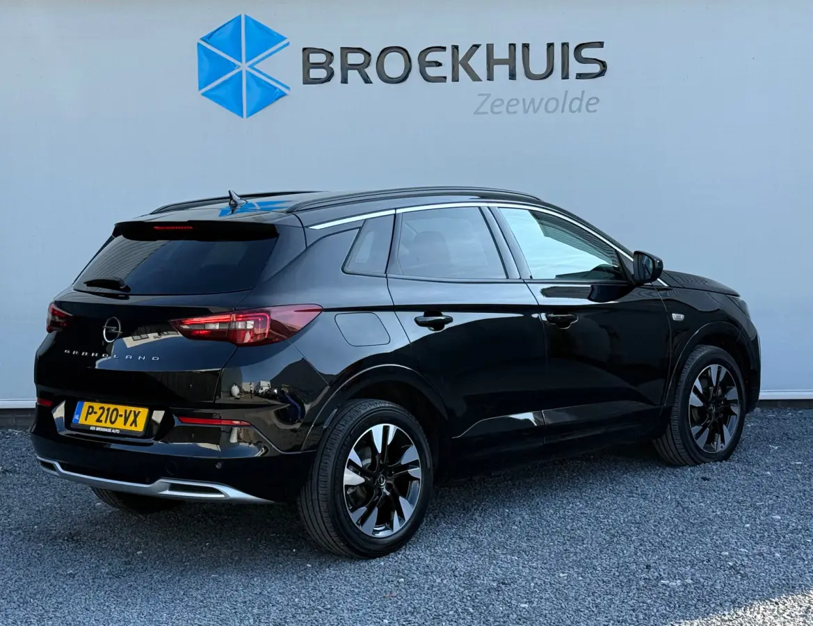 1.6 Turbo Plug-In Hybrid Ultimate 180PK | ADAPTIVE CRUISE CONTROL| ALCANTARA BEKLEDING| KEYLESS ENTRY&START| 360 CAMERA