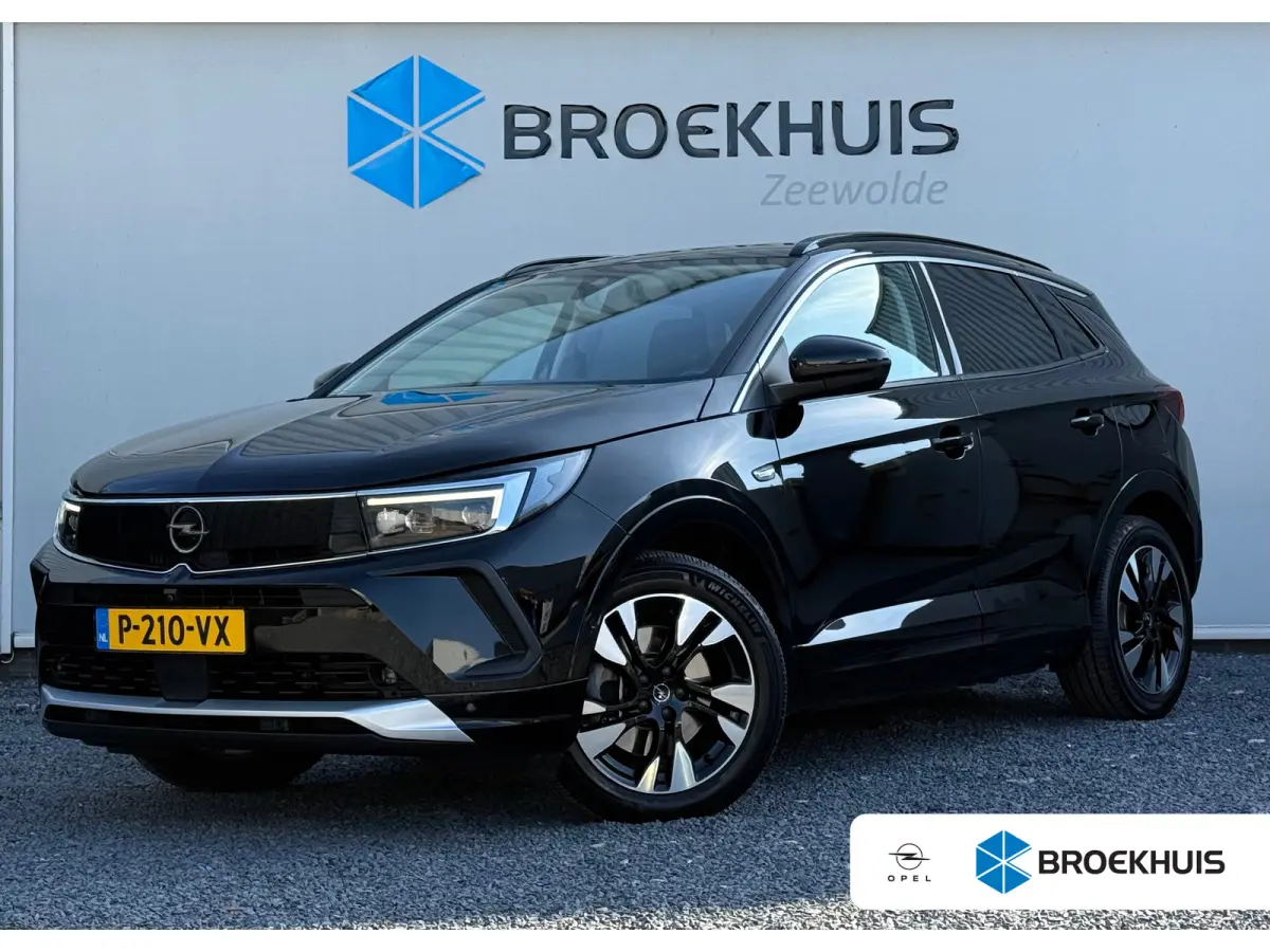 1.6 Turbo Plug-In Hybrid Ultimate 180PK | ADAPTIVE CRUISE CONTROL| ALCANTARA BEKLEDING| KEYLESS ENTRY&START| 360 CAMERA