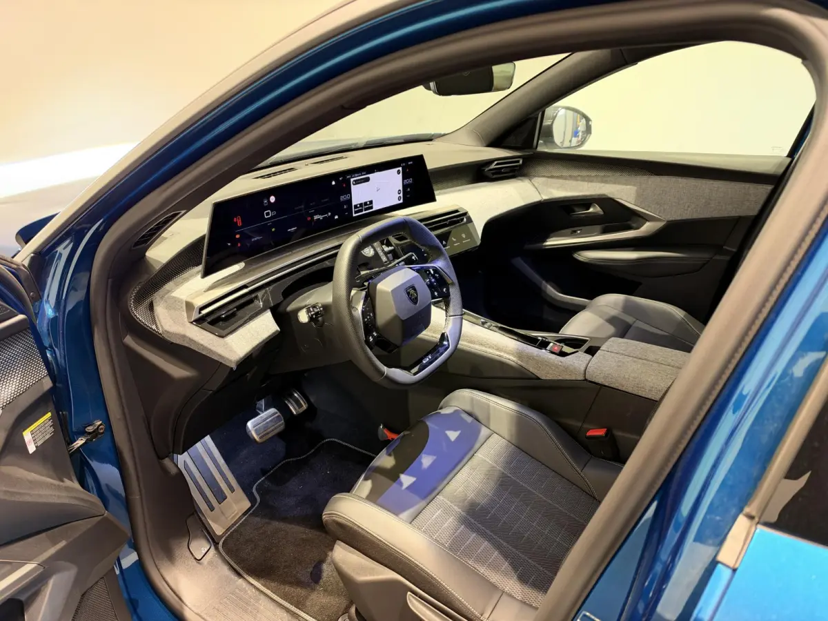 1.2 Hybrid 145 GT | APPLE CARPLAY & ANDROID AUTO | CAMERA | GT-UITVOERING | BUITENKANSJE |