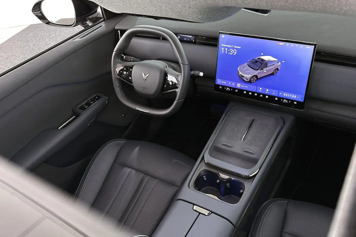 Business Edition 80 kWh Head-Up Stoelverwarming Panoramadak