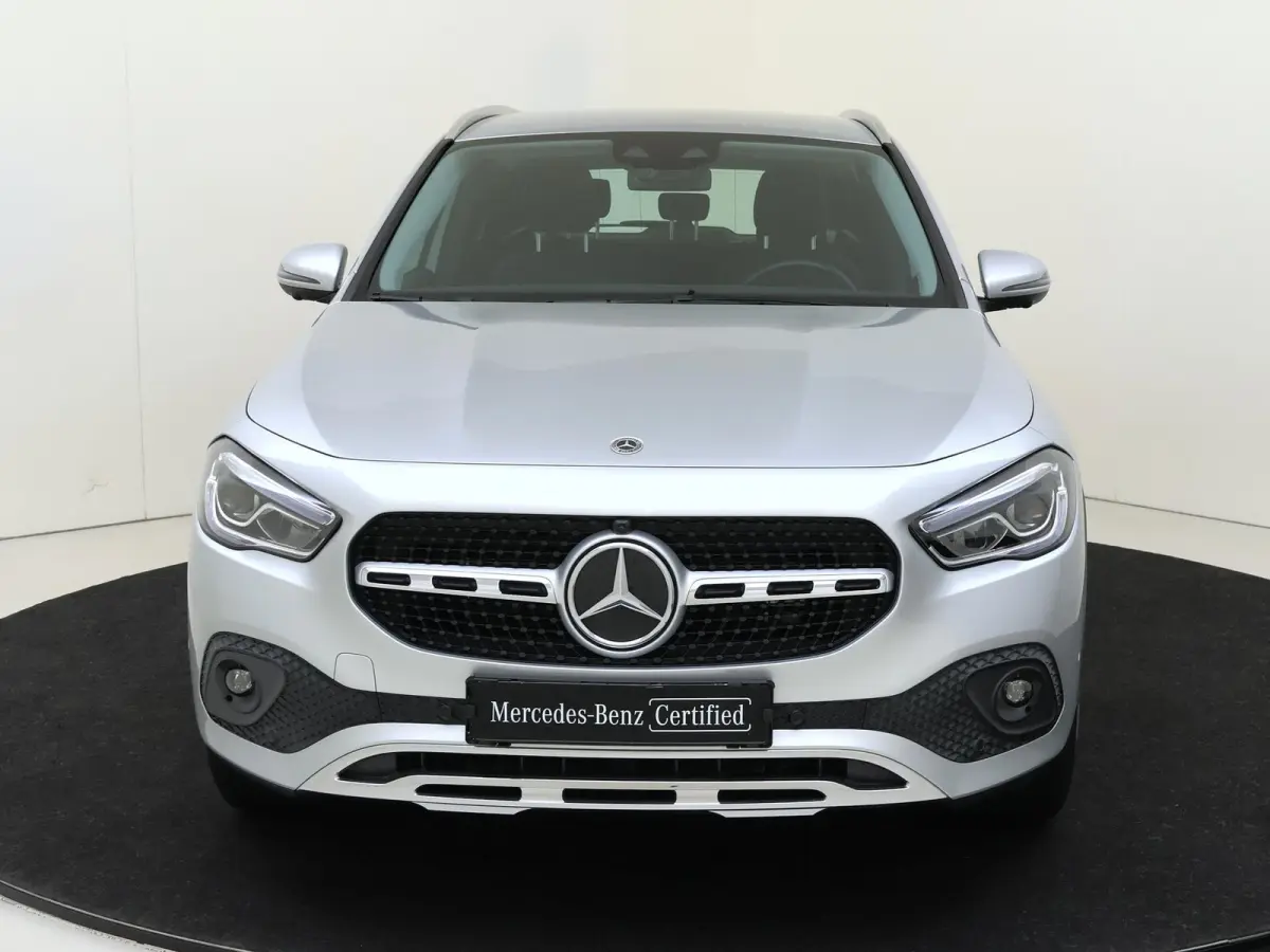 250 e Luxury Line /360 Camera /Apple Carplay /Dodehoekassistent