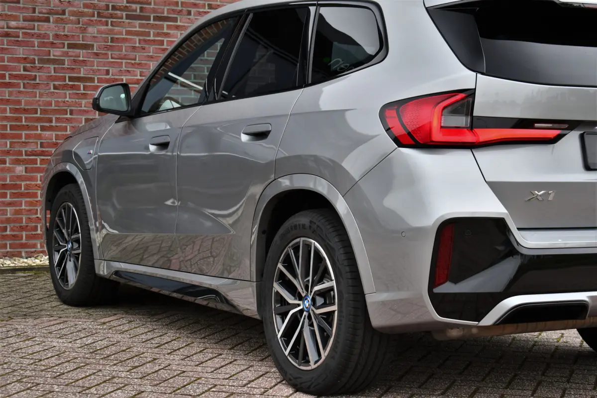 xDrive25e M-Sport Pano Trekh ACC 360 H/K HUD Massage E-zetels