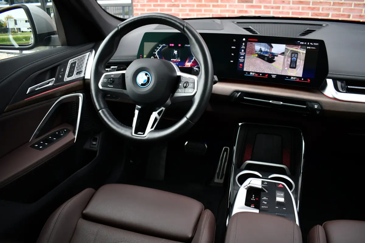 xDrive25e M-Sport Pano Trekh ACC 360 H/K HUD Massage E-zetels