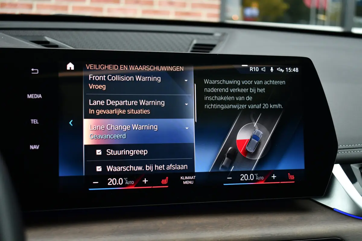 xDrive25e M-Sport Pano Trekh ACC 360 H/K HUD Massage E-zetels