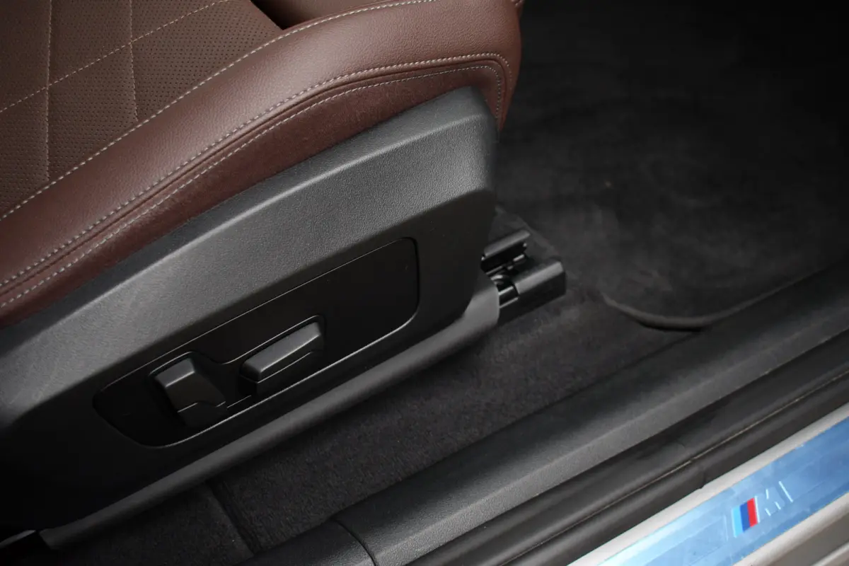 xDrive25e M-Sport Pano Trekh ACC 360 H/K HUD Massage E-zetels