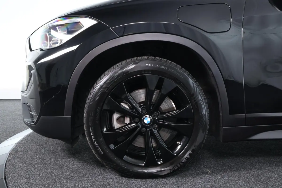 xDrive25e Business Edition Plus |LED|HUD|PDC|SFEERVERL.|ST VWM|+++