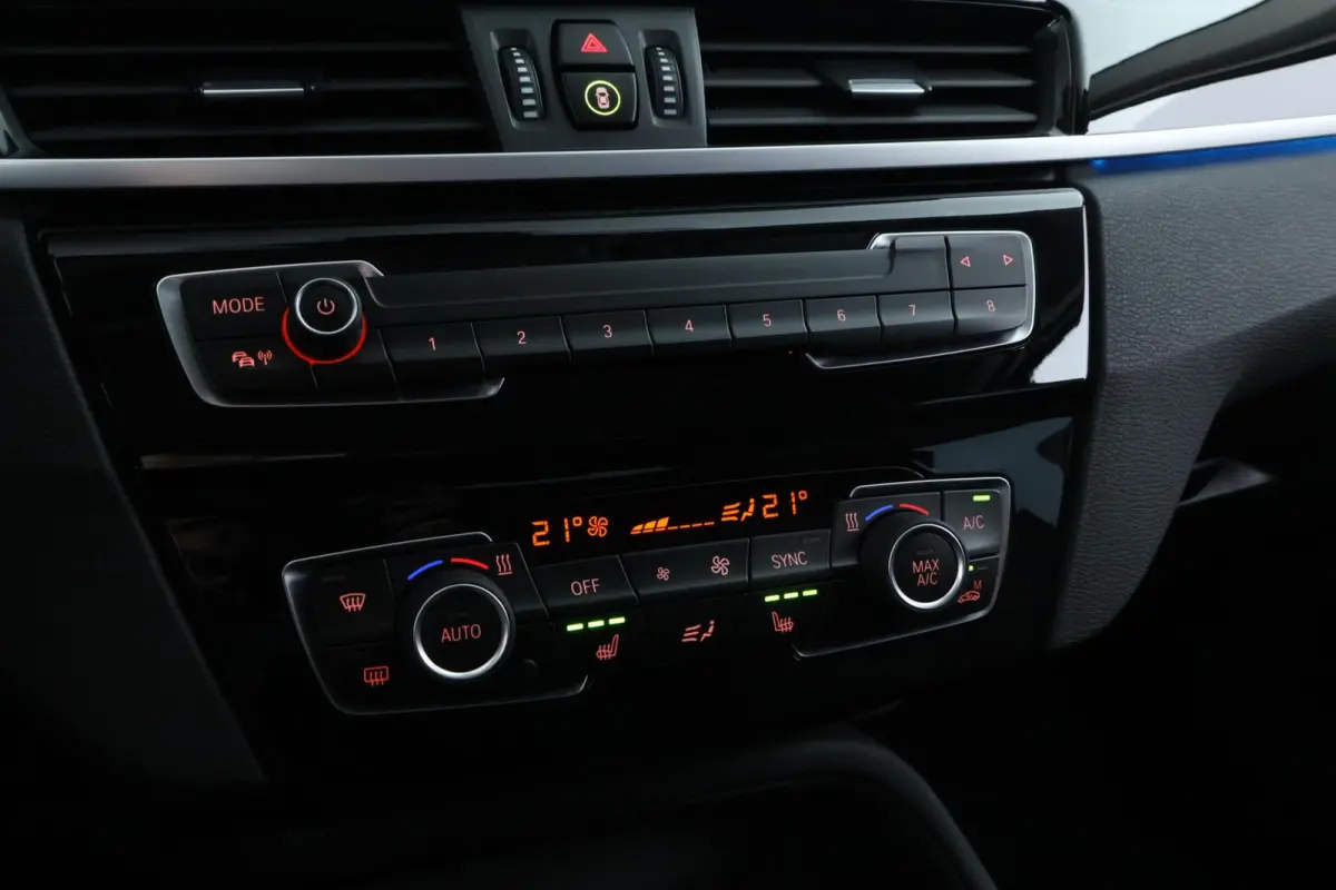 xDrive25e Business Edition Plus |LED|HUD|PDC|SFEERVERL.|ST VWM|+++
