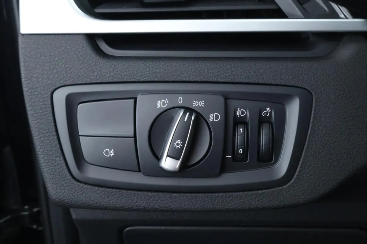 xDrive25e Business Edition Plus |LED|HUD|PDC|SFEERVERL.|ST VWM|+++