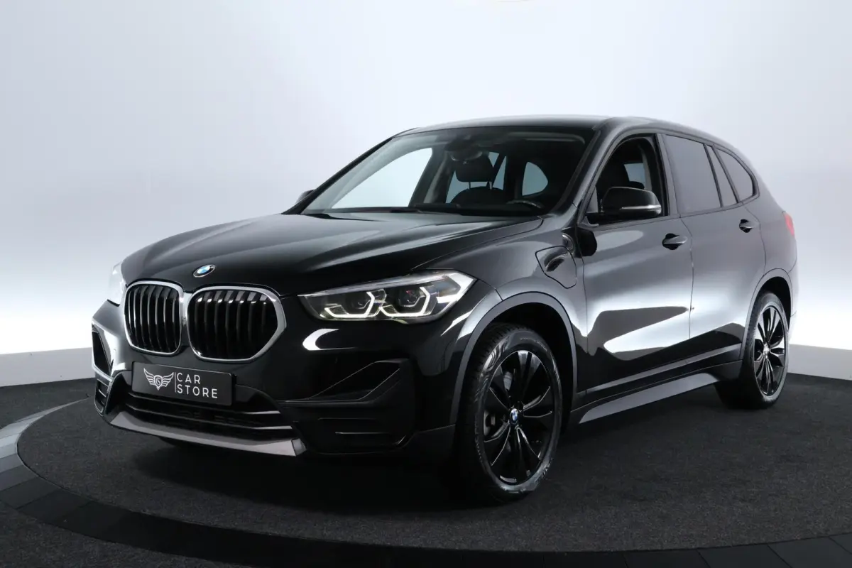 xDrive25e Business Edition Plus |LED|HUD|PDC|SFEERVERL.|ST VWM|+++