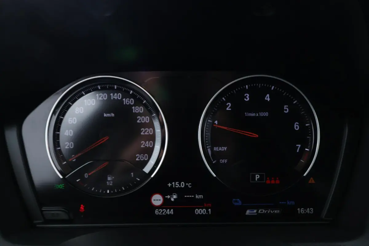 xDrive25e Business Edition Plus |LED|HUD|PDC|SFEERVERL.|ST VWM|+++