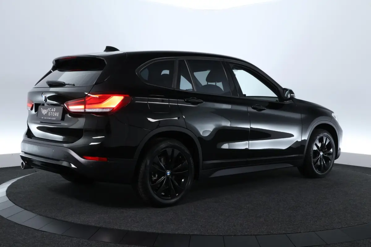 xDrive25e Business Edition Plus |LED|HUD|PDC|SFEERVERL.|ST VWM|+++