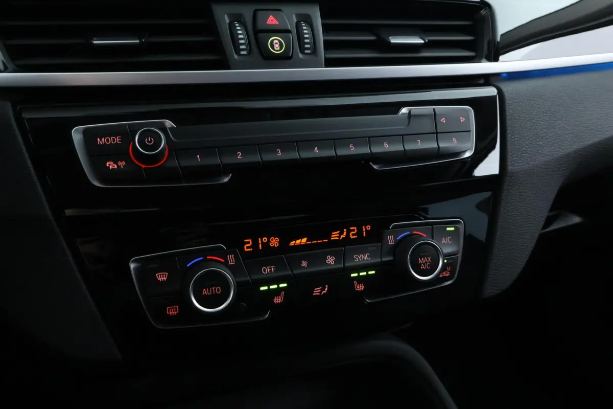 xDrive25e Business Edition Plus |LED|HUD|PDC|SFEERVERL.|ST VWM|+++