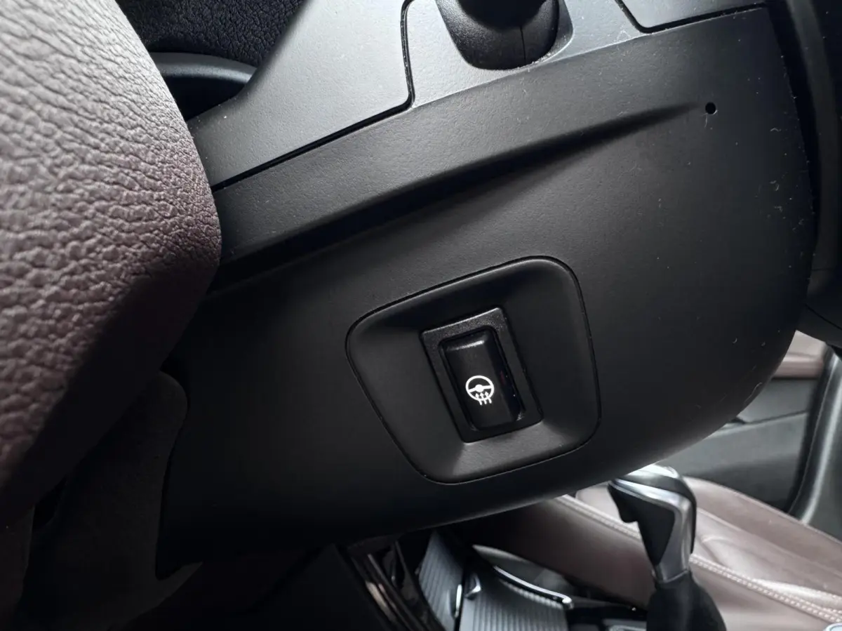 sDrive20i High Executive M Sport NL AUTO|VOL OPTIES