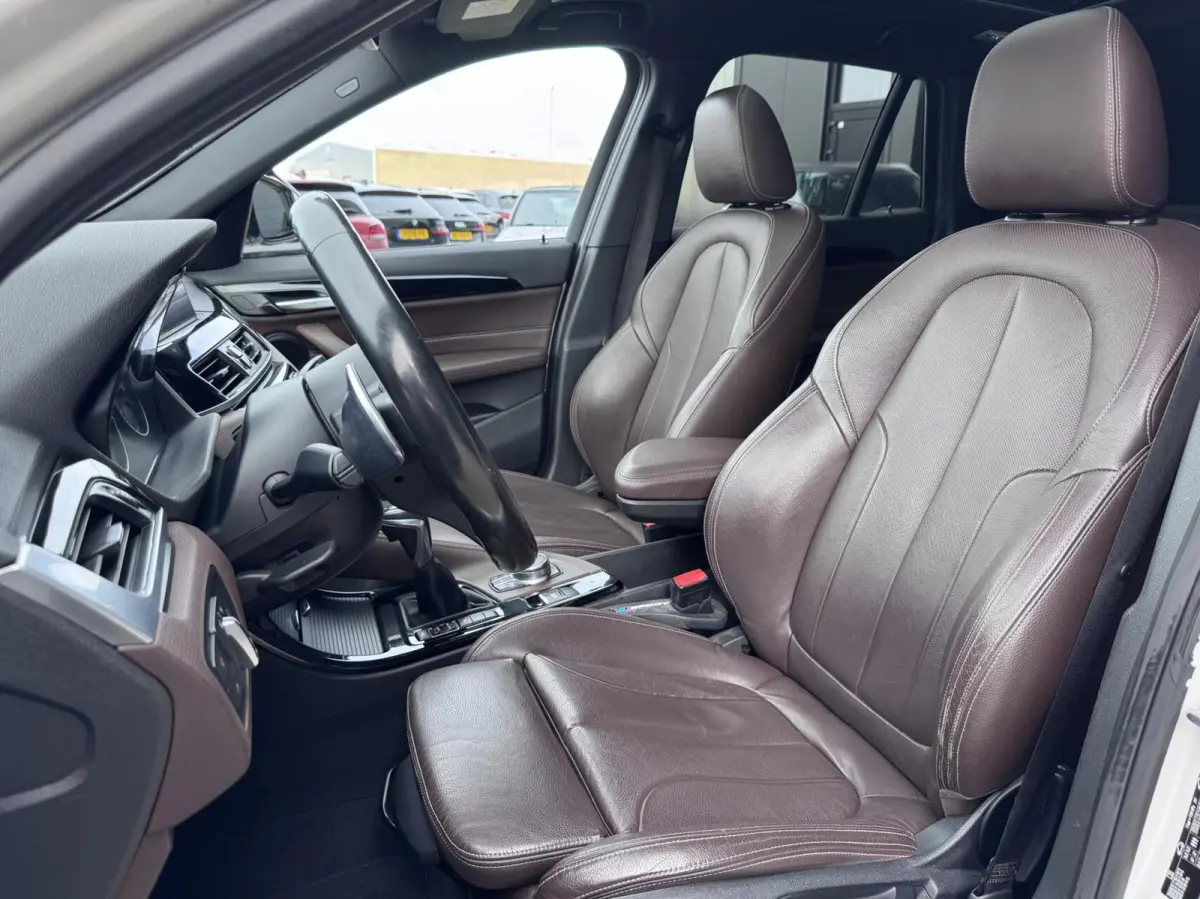 sDrive20i High Executive M Sport NL AUTO|VOL OPTIES