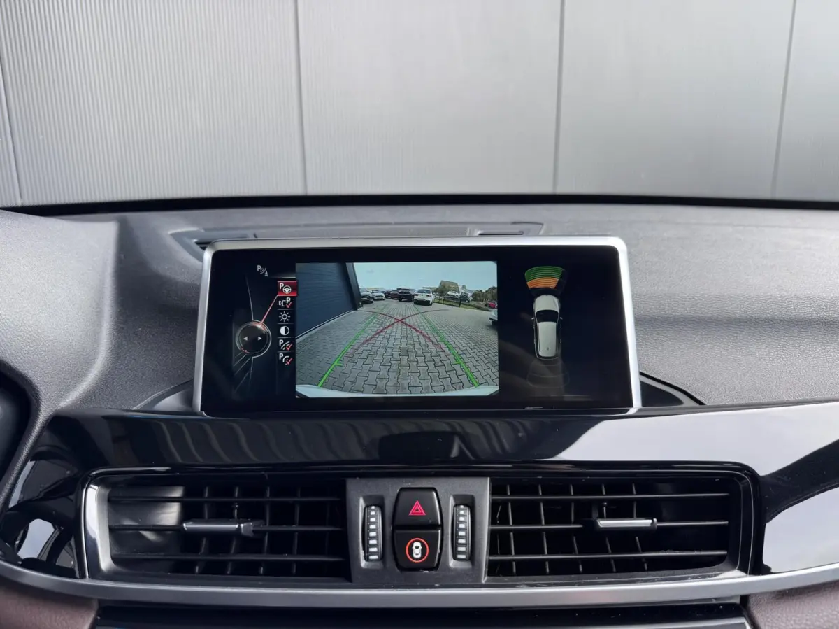 sDrive20i High Executive M Sport NL AUTO|VOL OPTIES