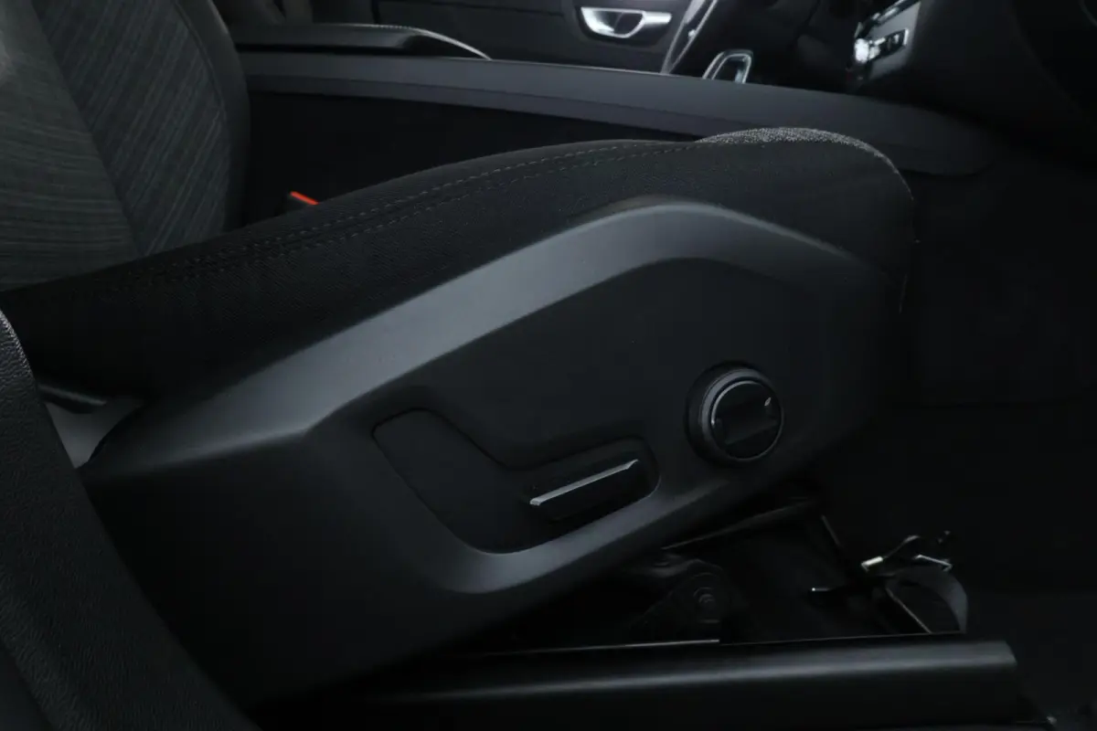 2.0 T6 Plug-in hybrid AWD Core Bright Long Range |PANO|CAMERA|LED|ST + STUUR VWM|TREKHAAK|CARPLAY|+++