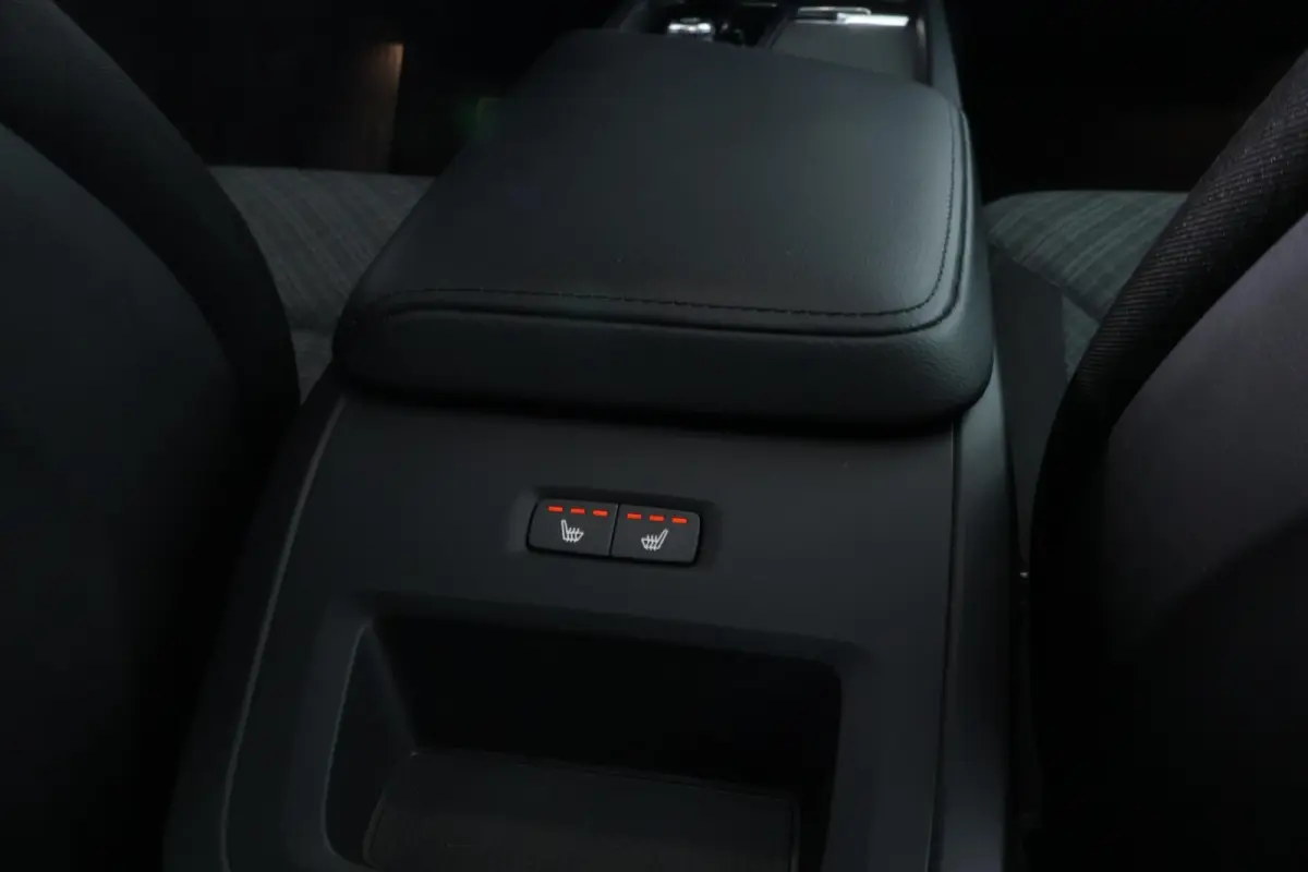 2.0 T6 Plug-in hybrid AWD Core Bright Long Range |PANO|CAMERA|LED|ST + STUUR VWM|TREKHAAK|CARPLAY|+++