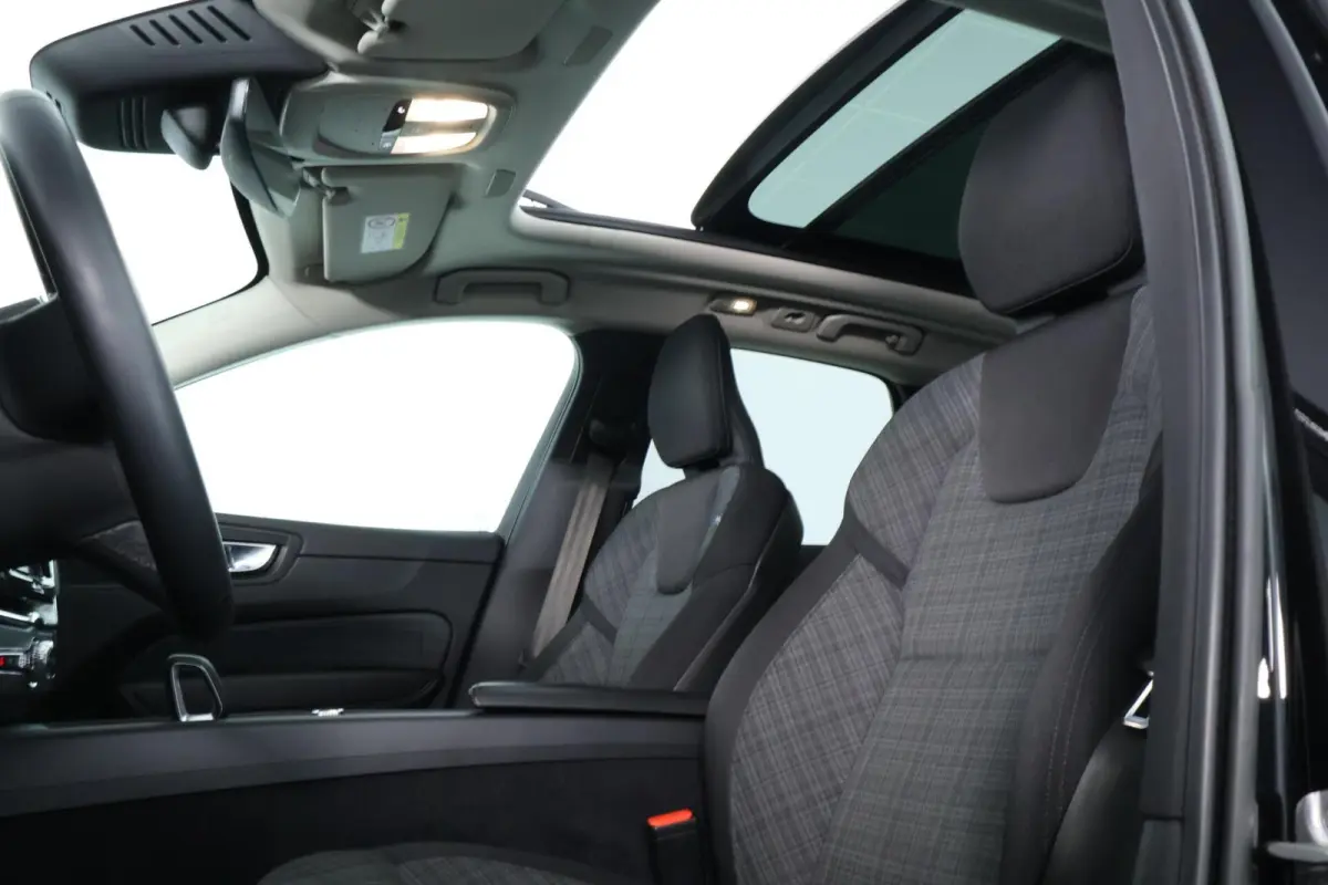 2.0 T6 Plug-in hybrid AWD Core Bright Long Range |PANO|CAMERA|LED|ST + STUUR VWM|TREKHAAK|CARPLAY|+++