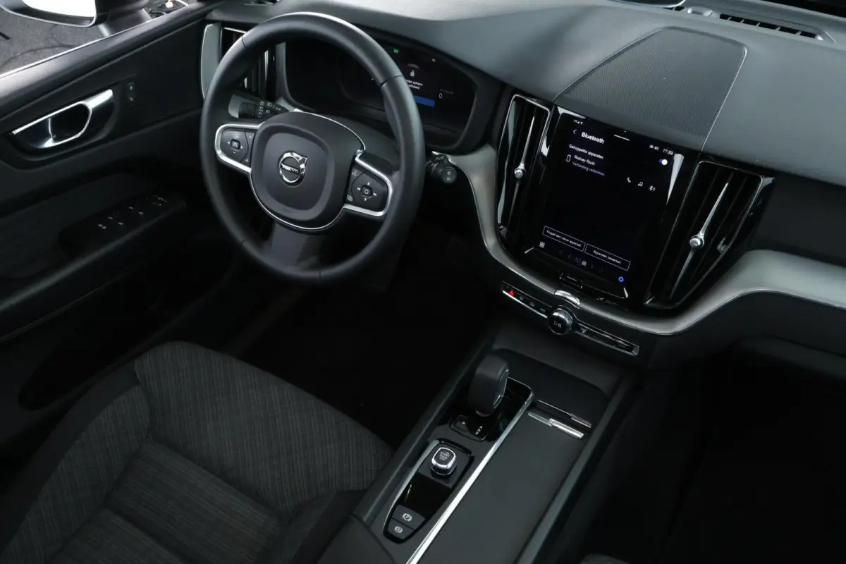 2.0 T6 Plug-in hybrid AWD Core Bright Long Range |PANO|CAMERA|LED|ST + STUUR VWM|TREKHAAK|CARPLAY|+++