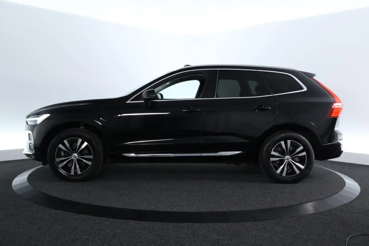 2.0 T6 Plug-in hybrid AWD Core Bright Long Range |PANO|CAMERA|LED|ST + STUUR VWM|TREKHAAK|CARPLAY|+++