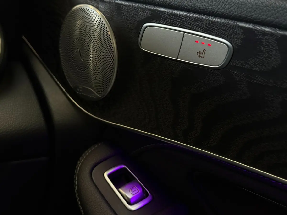 AMG 63 S 4MATIC+ / Kuipstoelen / Pano / Virtual Cockpit / Alcantara / Sfeerverlichting / Carplay /
