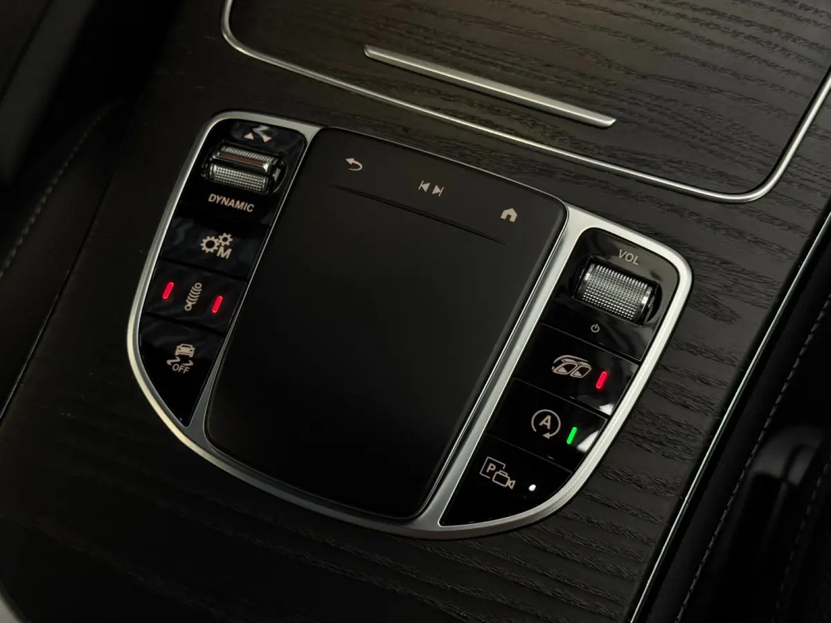 AMG 63 S 4MATIC+ / Kuipstoelen / Pano / Virtual Cockpit / Alcantara / Sfeerverlichting / Carplay /