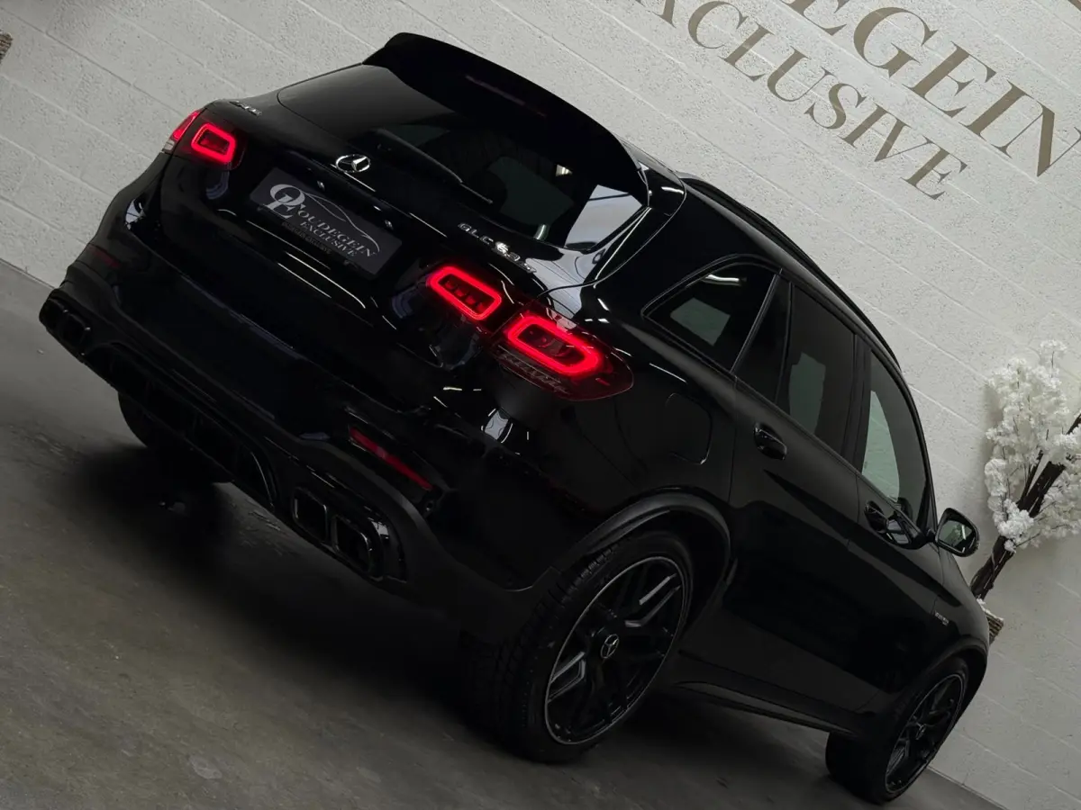 AMG 63 S 4MATIC+ / Kuipstoelen / Pano / Virtual Cockpit / Alcantara / Sfeerverlichting / Carplay /
