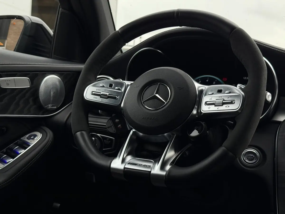 AMG 63 S 4MATIC+ / Kuipstoelen / Pano / Virtual Cockpit / Alcantara / Sfeerverlichting / Carplay /