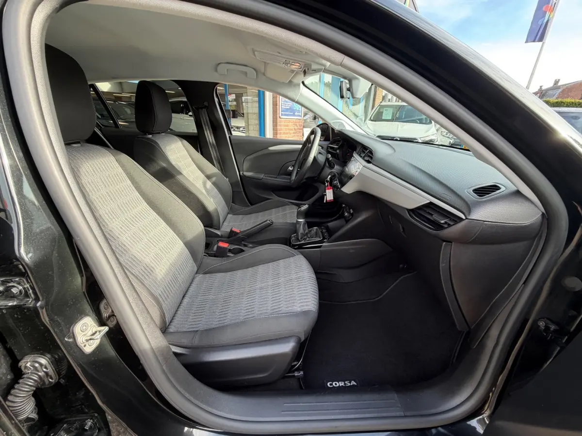 1.2 Edition 2022 AIRCO CARPLAY NAP BTW 1e Eig!