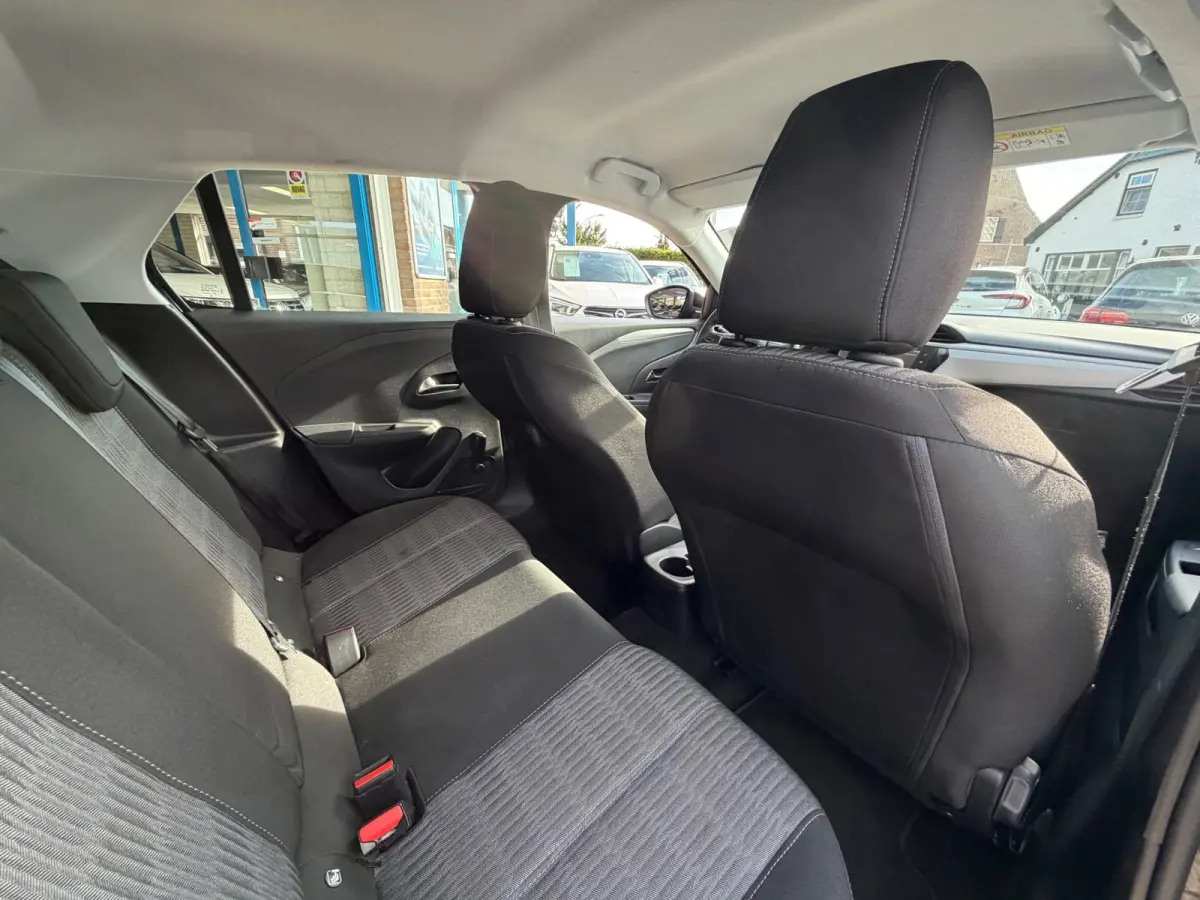 1.2 Edition 2022 AIRCO CARPLAY NAP BTW 1e Eig!