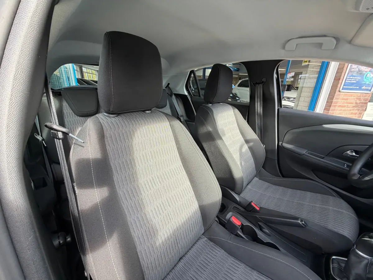 1.2 Edition 2022 AIRCO CARPLAY NAP BTW 1e Eig!
