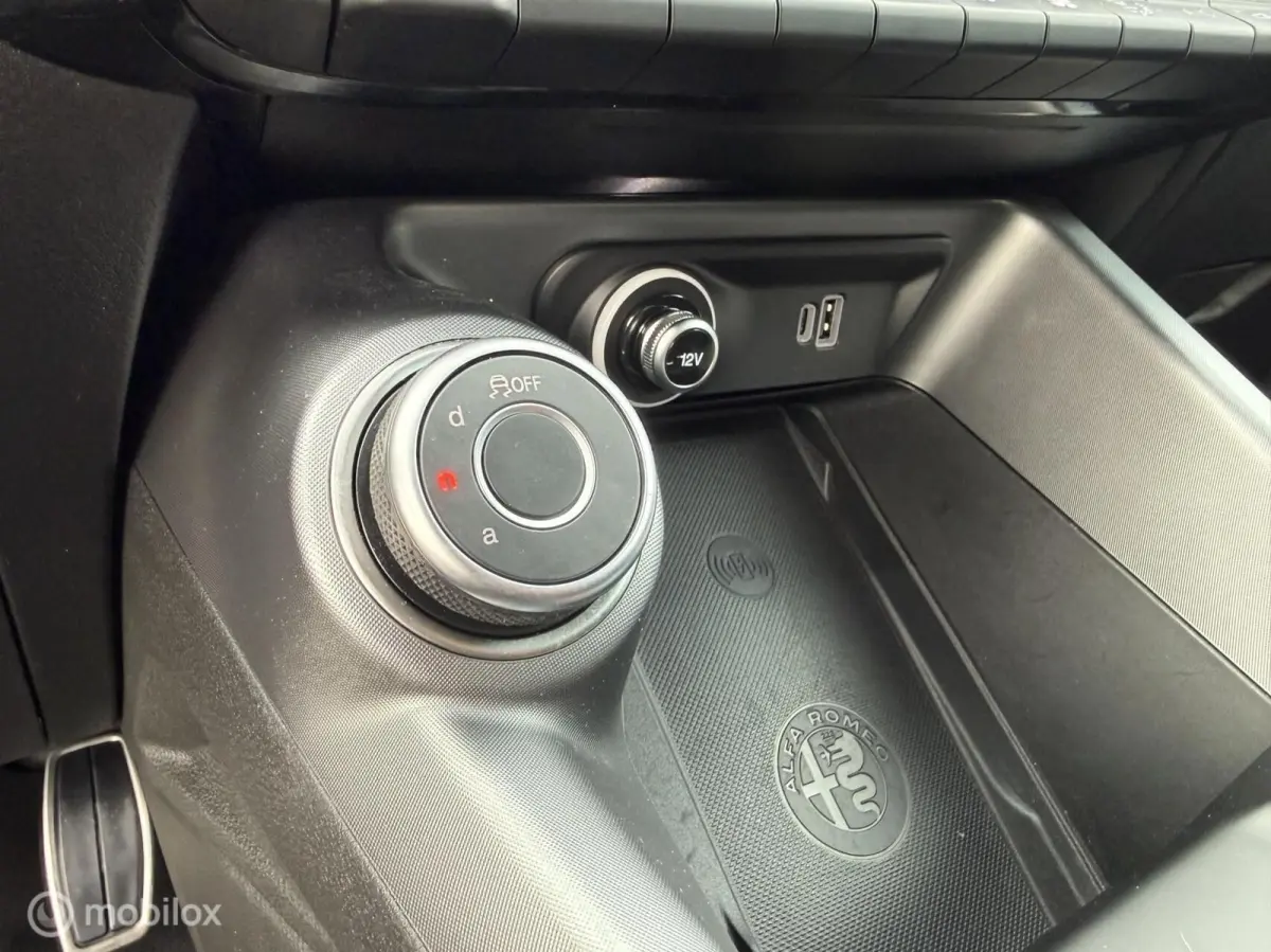 1.5 T Hybrid Speciale Veloce Carplay/20’/LED