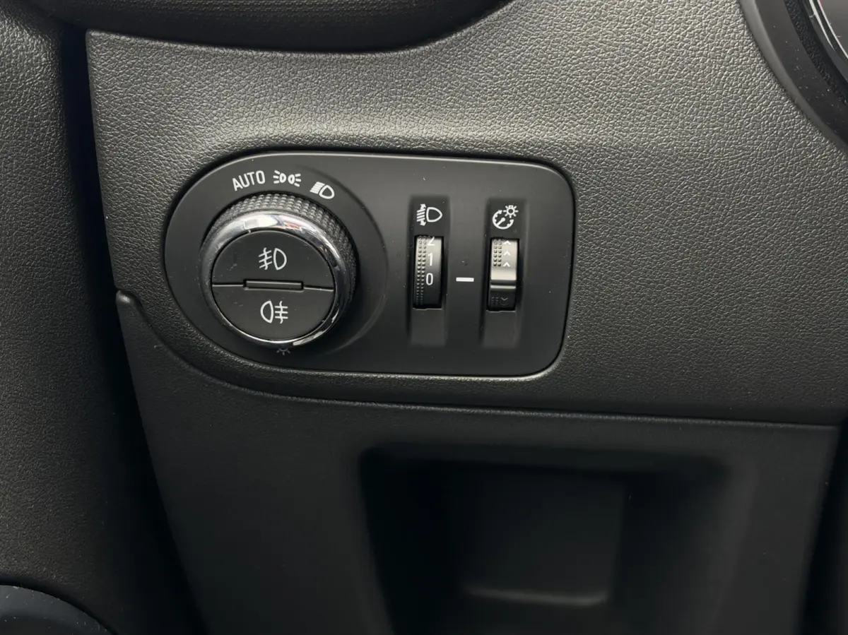 1.2 120 Jaar Edition - NAVI/CARPLAY/LED/NAP
