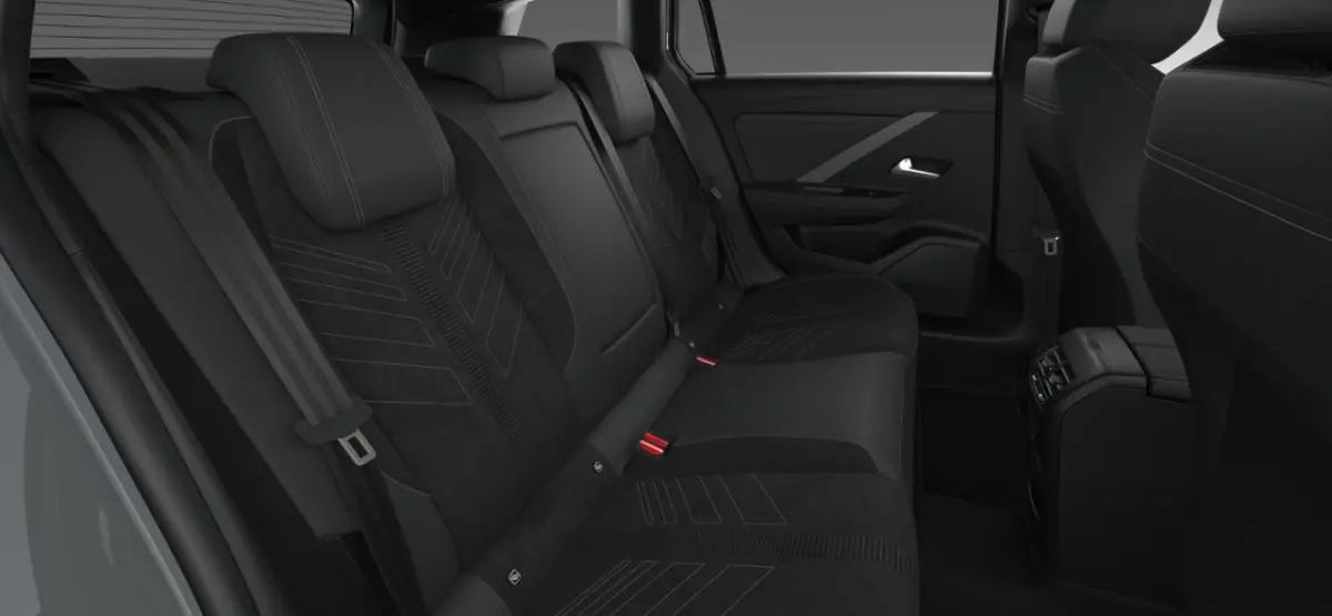 Astra-e Ultimate - | Achteruitrijcamera 180° | Adaptive Cruise control | Apple CarPlay en Android Auto ondersteuning