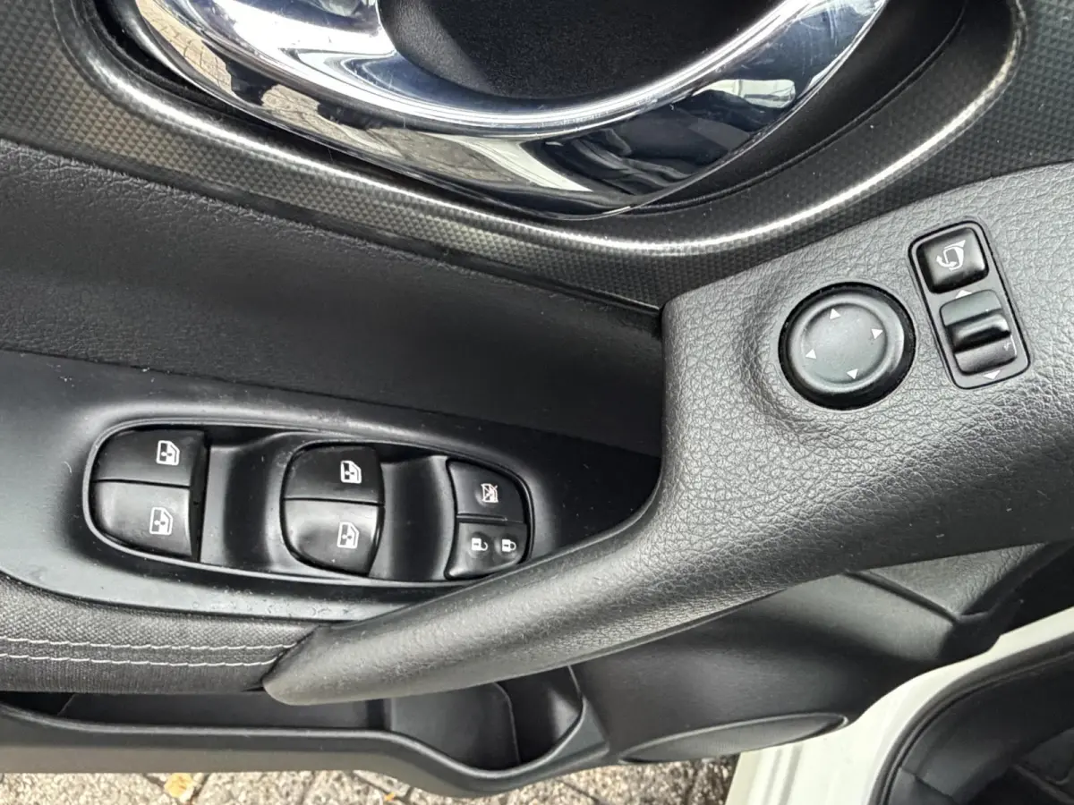 1.6 N-Connecta