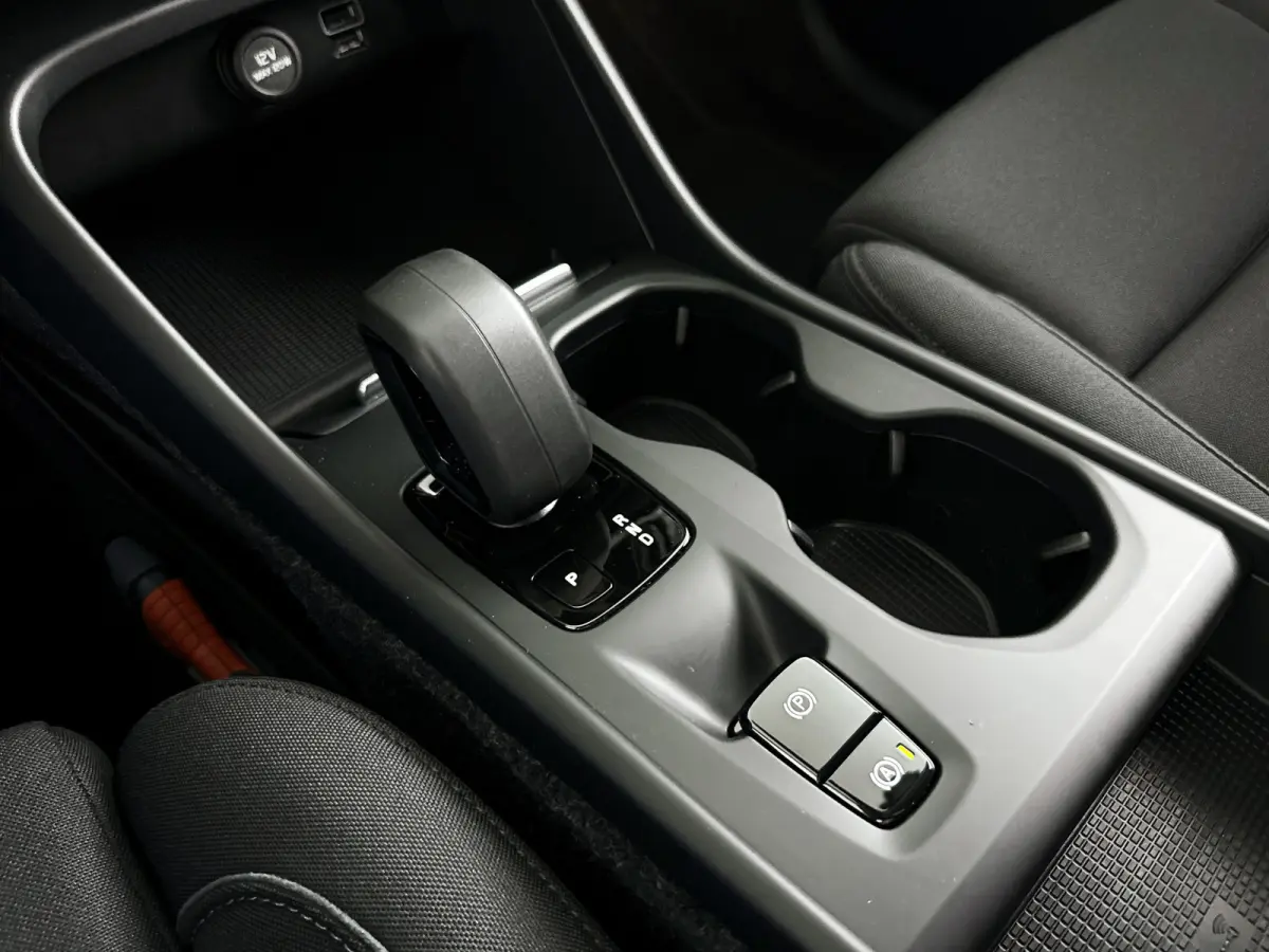 T4 Inscription Expression | SOH 89% | Parkeercamera | Cruise control | Navigatie | Trekhaak