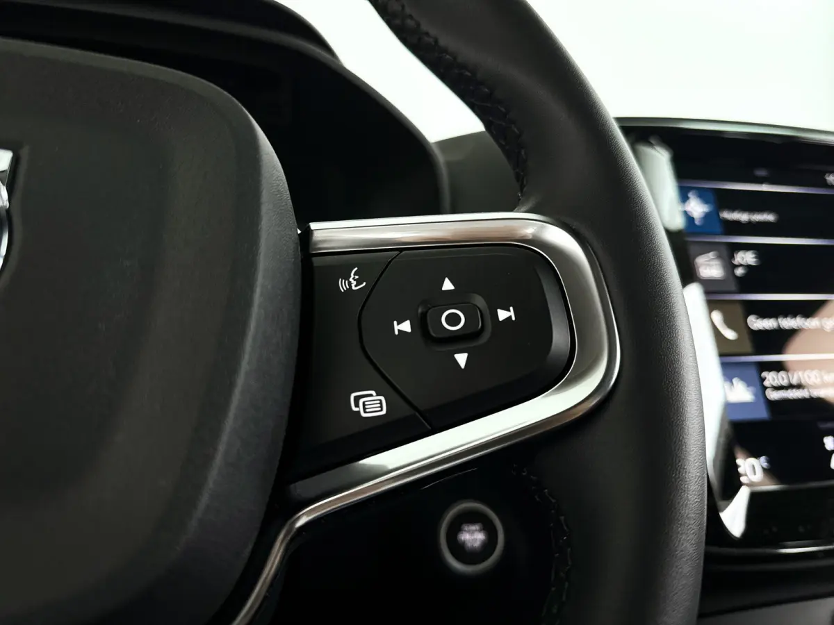 T4 Inscription Expression | SOH 89% | Parkeercamera | Cruise control | Navigatie | Trekhaak