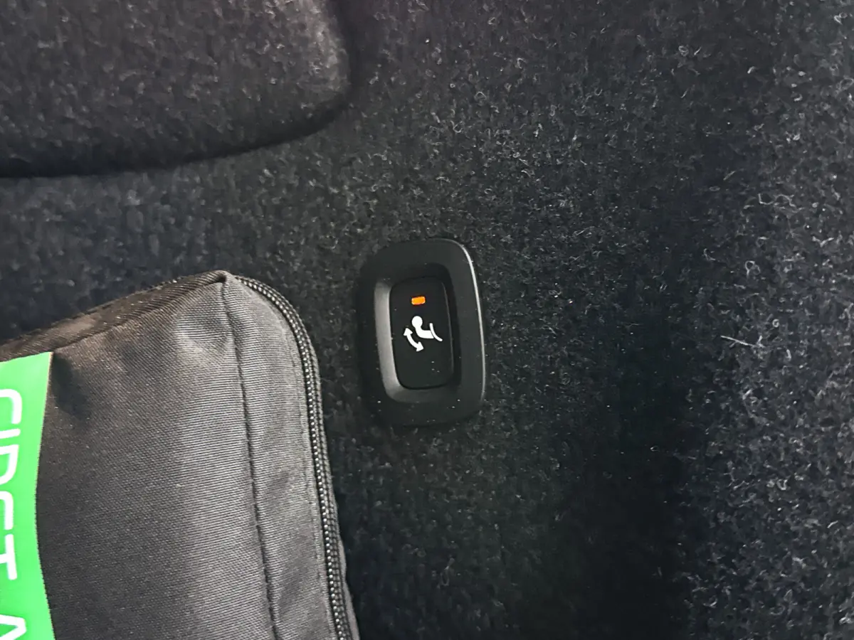 T4 Inscription Expression | SOH 89% | Parkeercamera | Cruise control | Navigatie | Trekhaak