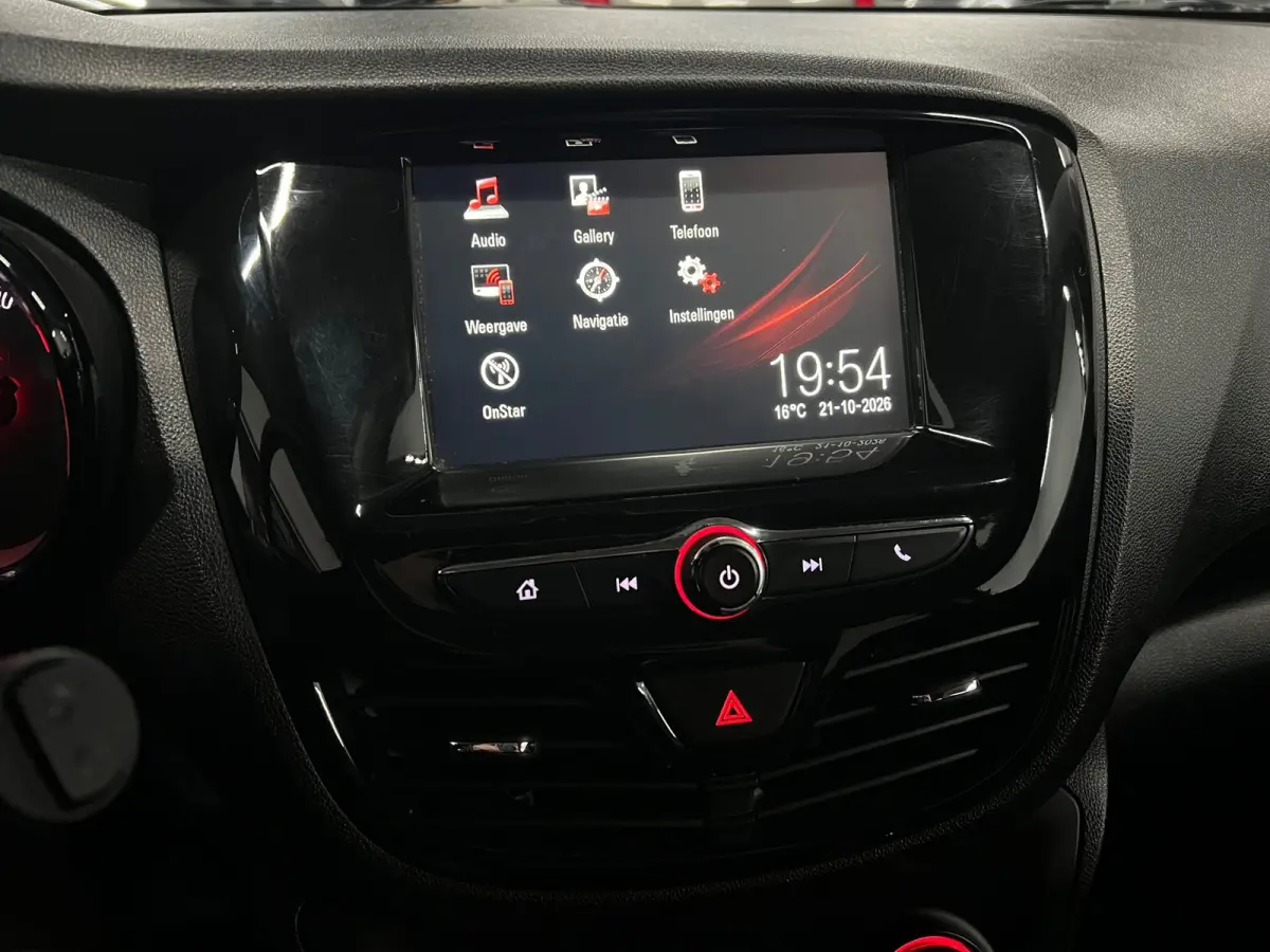 1.0 Online Edition CARPLAY / NAP / NAVIGATIE