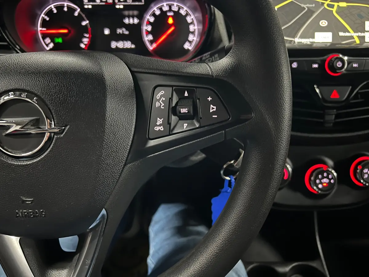 1.0 Online Edition CARPLAY / NAP / NAVIGATIE