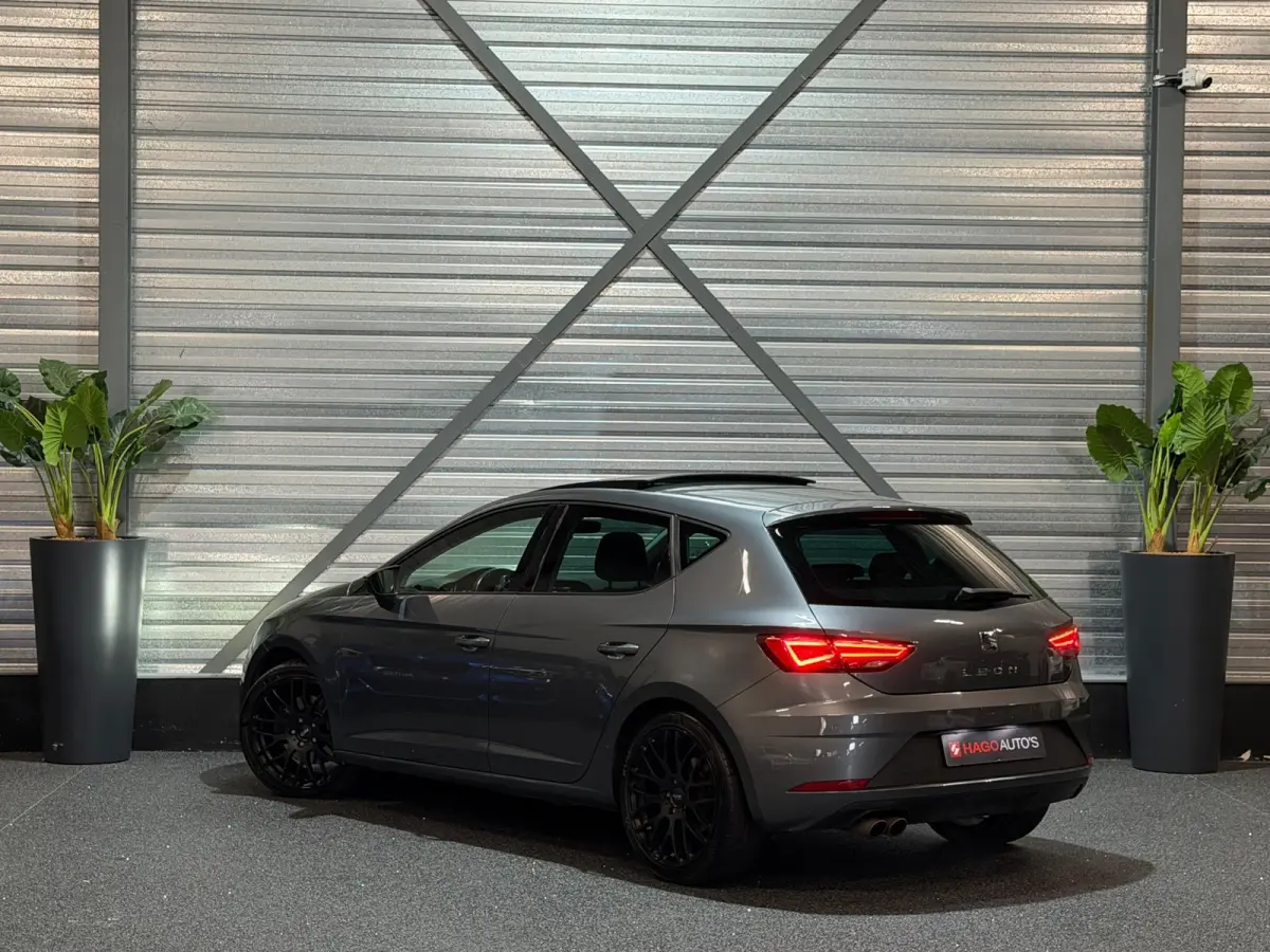 1.8 TSI FR AUT/180-PK!/LED/LEDER/PANO/SFEERV/NAVI/CARPLAY/BEATS/CRUISE/ACC/PDC/DCC/VDOH/12-MND-GARANTIE