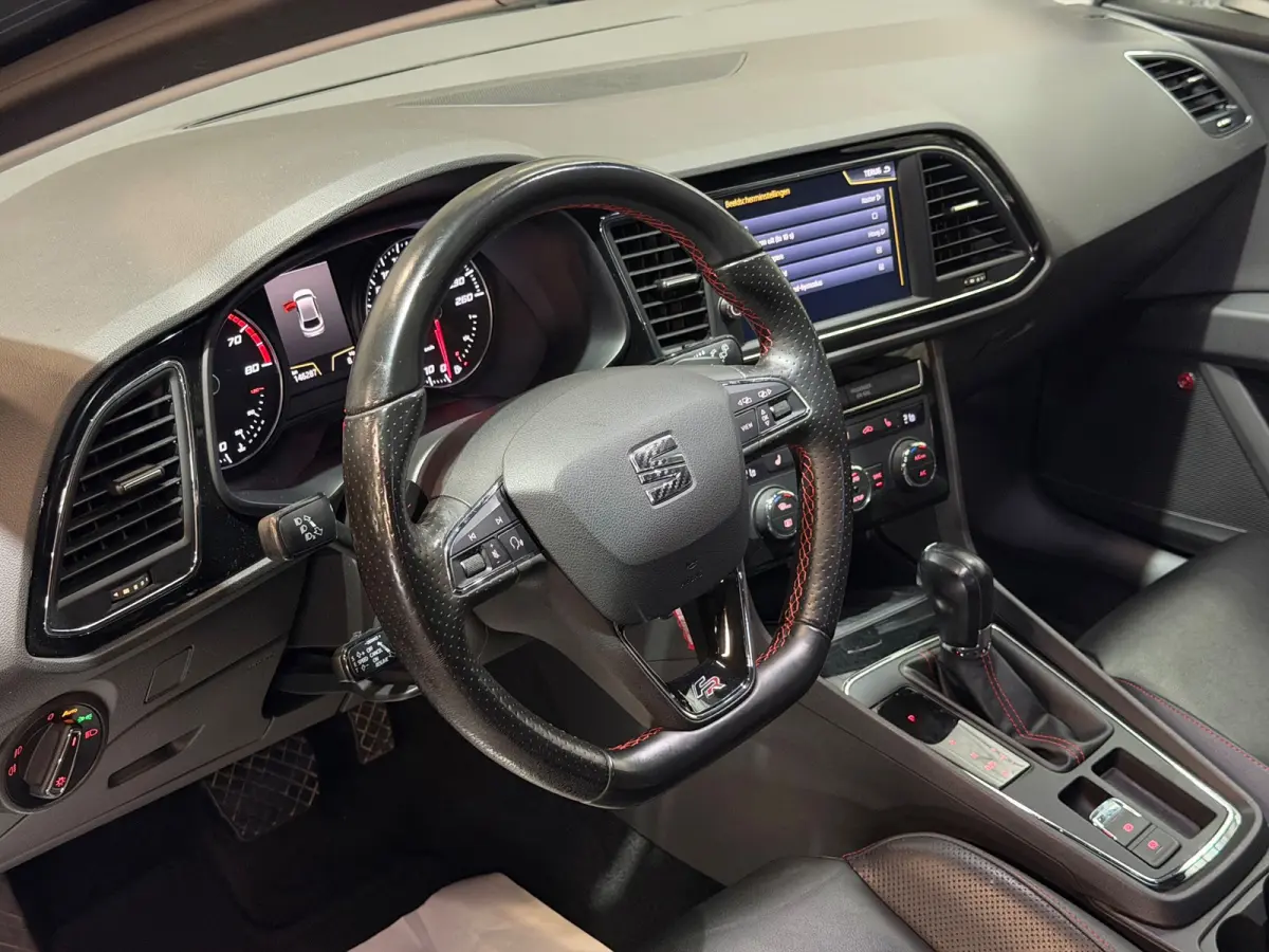 1.8 TSI FR AUT/180-PK!/LED/LEDER/PANO/SFEERV/NAVI/CARPLAY/BEATS/CRUISE/ACC/PDC/DCC/VDOH/12-MND-GARANTIE