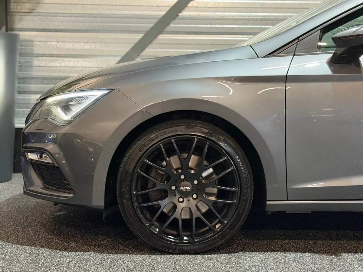 1.8 TSI FR AUT/180-PK!/LED/LEDER/PANO/SFEERV/NAVI/CARPLAY/BEATS/CRUISE/ACC/PDC/DCC/VDOH/12-MND-GARANTIE