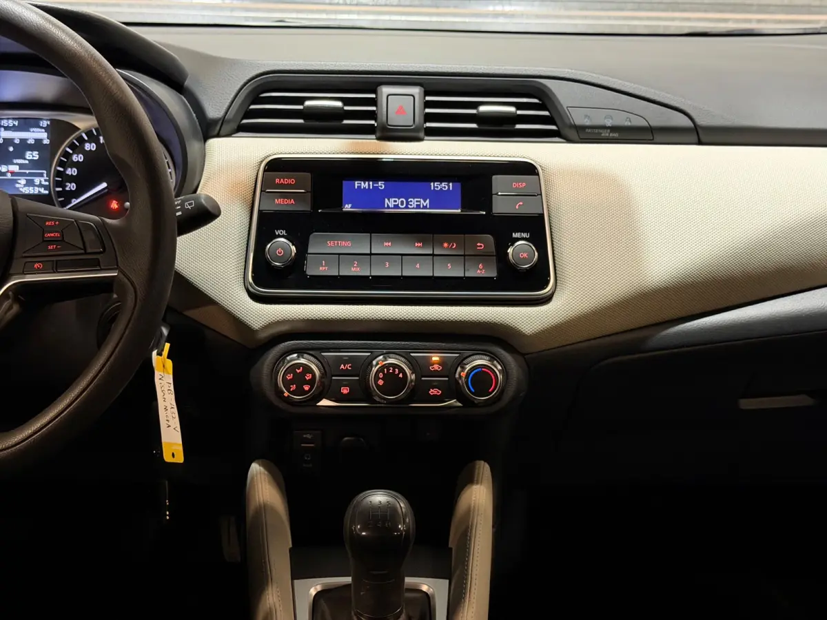 1.0L Visia+ LED/AIRCO/CRUISE/MULTIMEDIA/VDOH/NAP/12-MND-GARANTIE