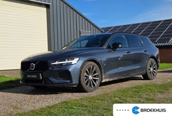 2.0 T8 Plug-in hybrid AWD Plus Dark | Trekhaak | 360 Camera | Memory | Harman/Kardon