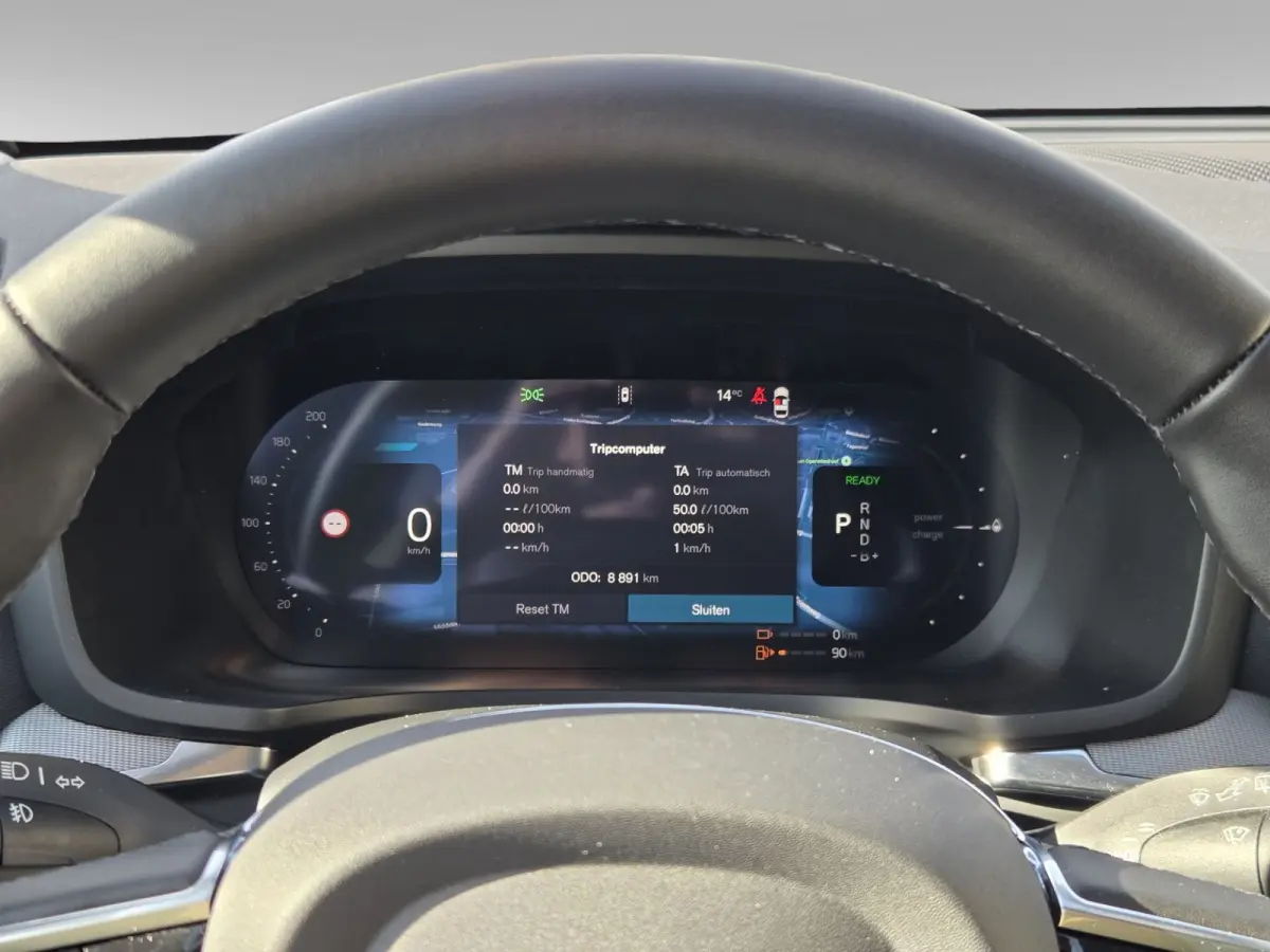 2.0 T6 Plug-in hybrid AWD Plus Dark | Trekhaak | 360 Camera | Harman/Kardon | Pano | Memory