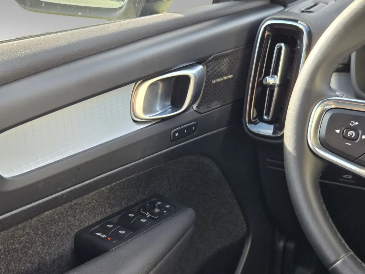 2.0 B4 Plus Dark | Achteruitrijcamera | Apple Carplay/Android Auto|telefoonintegratie premium | Cruise control adaptief met Stop&Go en stuurhulp